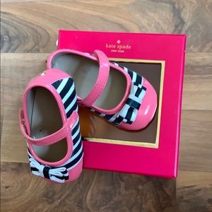 Infant Kate Spade Mary Jane shoes with bows